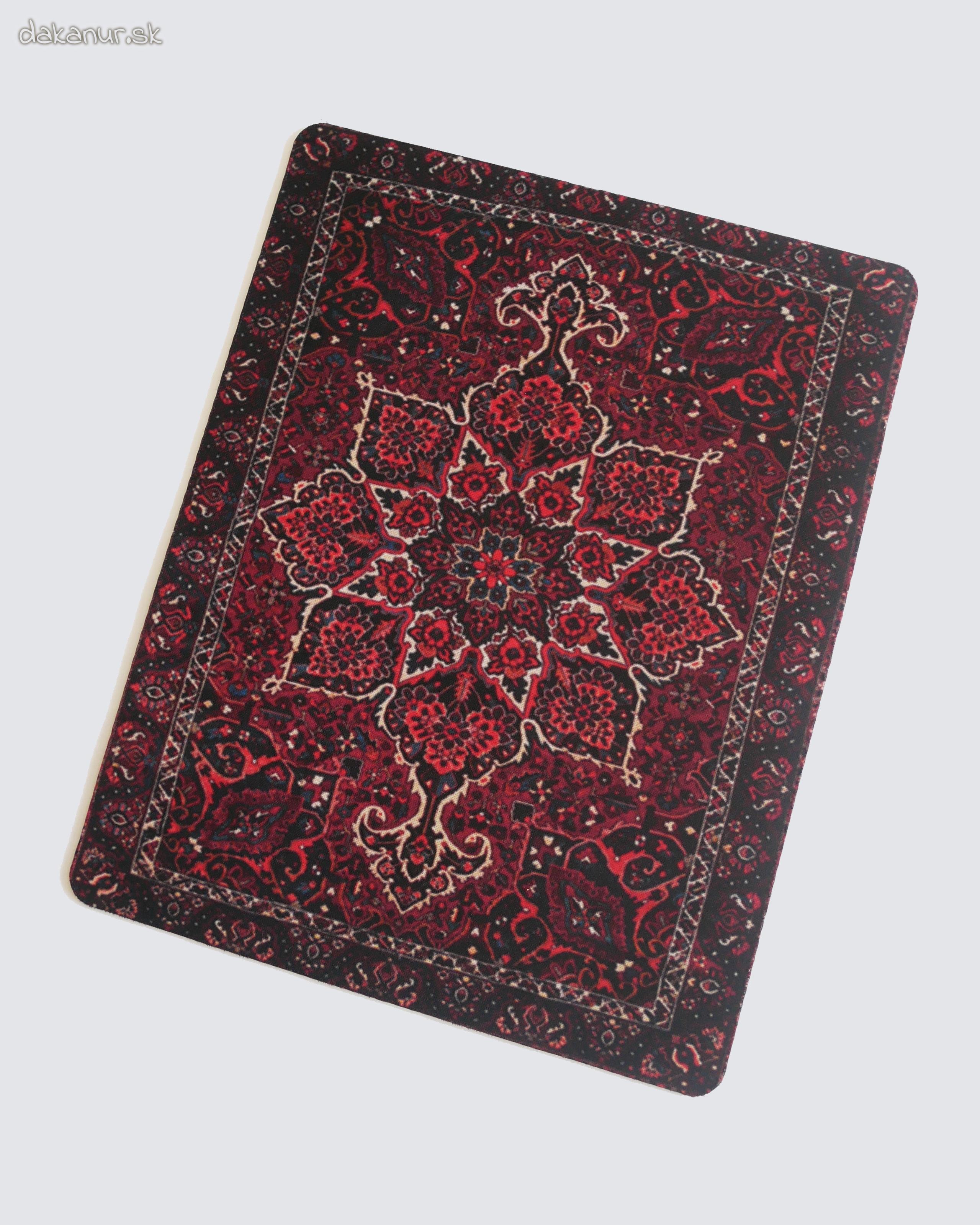 Podložka pod myš tmavočervený orientálny perzský koberec
