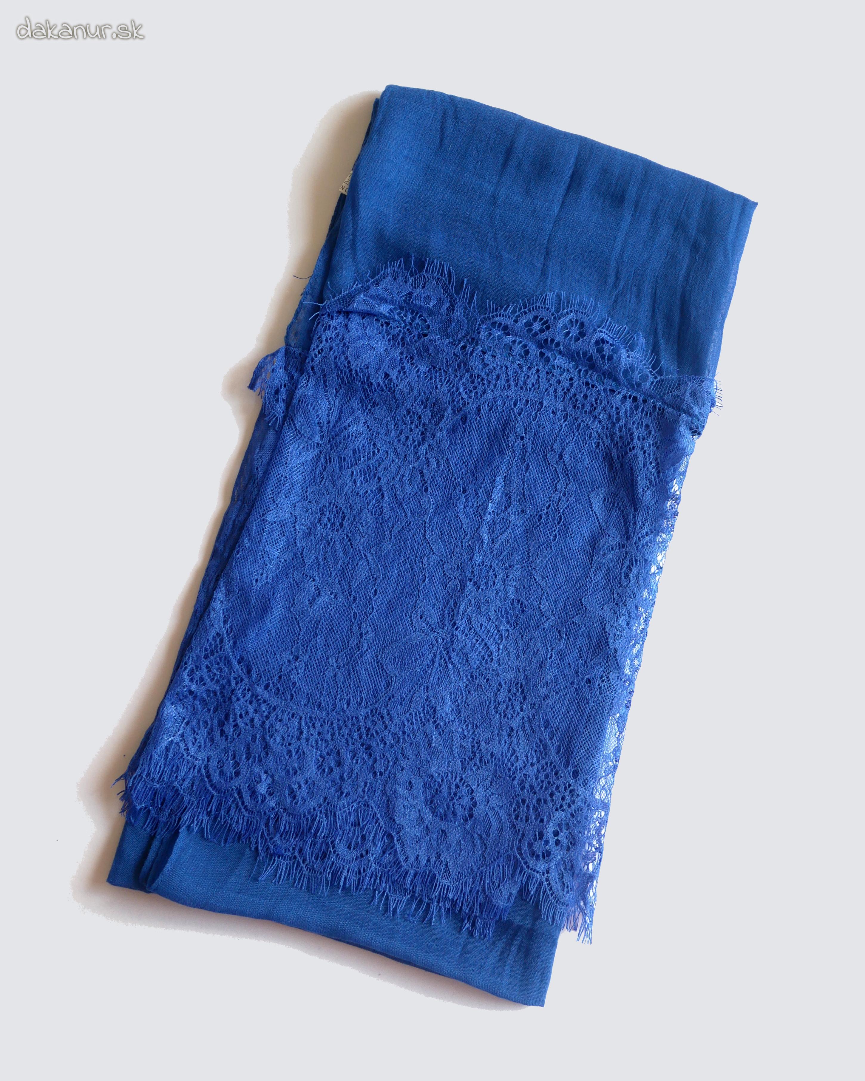 Čipkovaný modrý šál