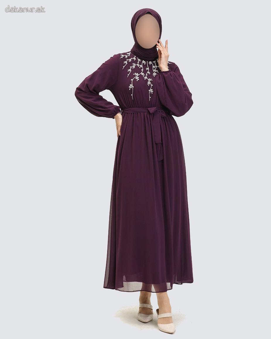 Vyšívané fialové šaty, listový kvetinový vzor