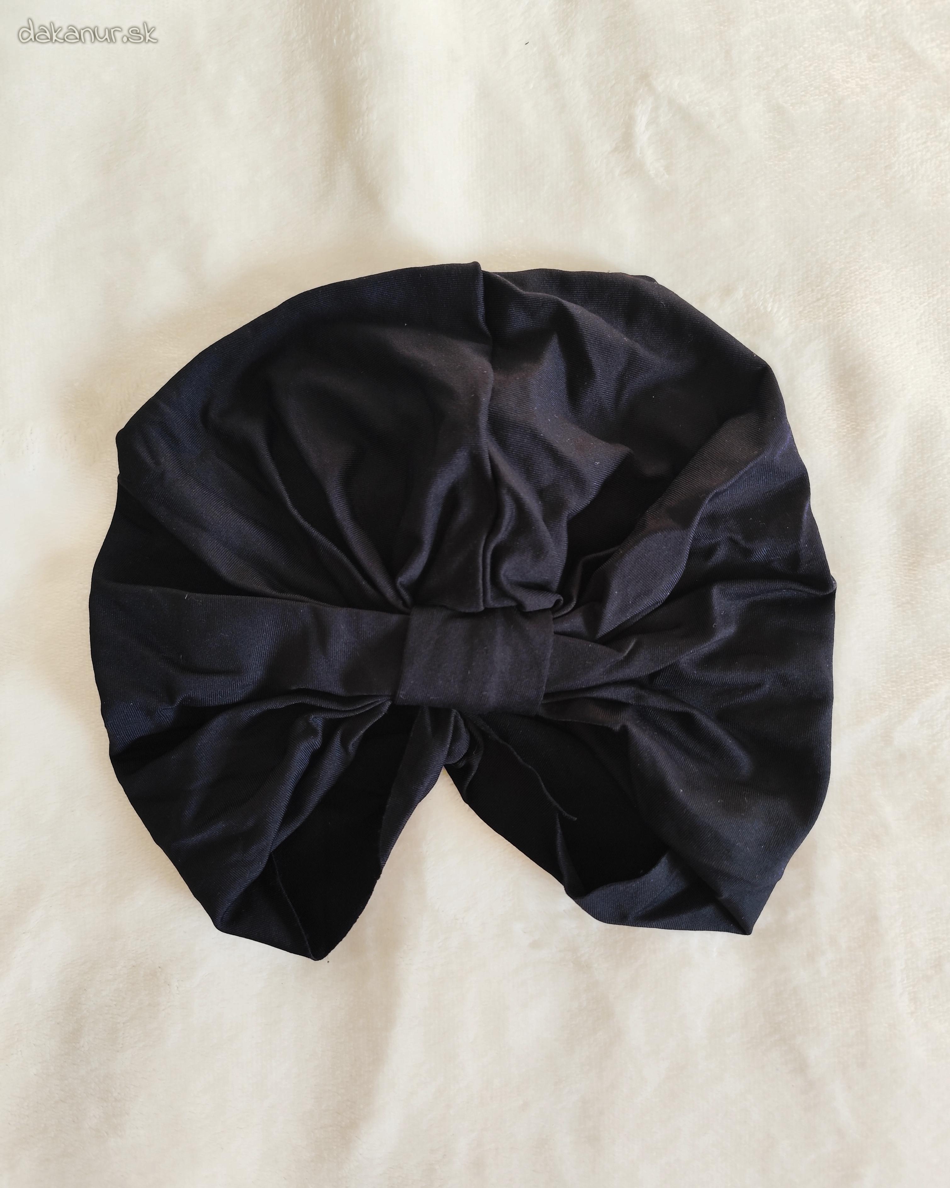 Čierny jednoduchý elastický turban
