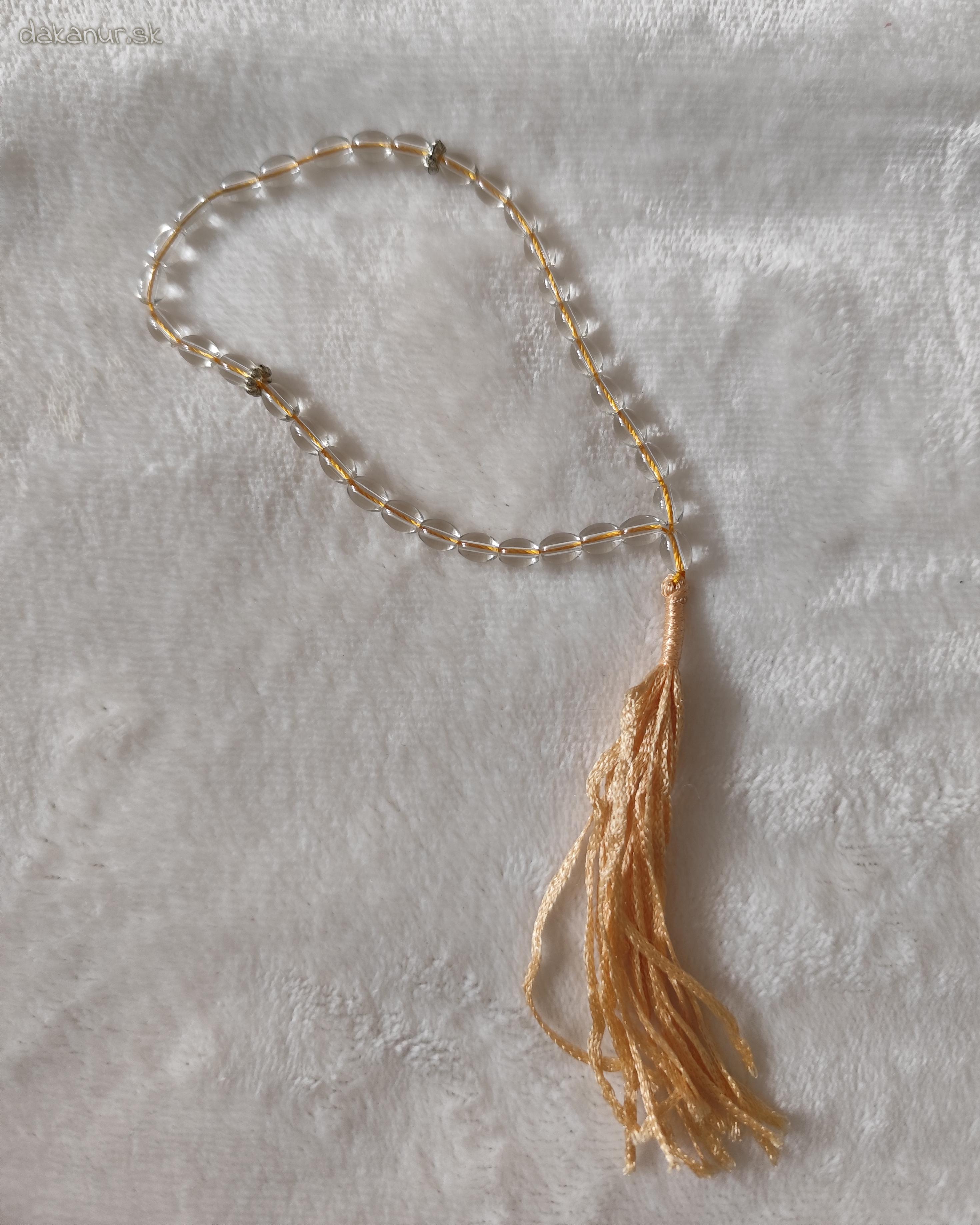 Základný žltý voľný tasbih 33 korálkový